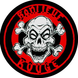 Badge Banlieu rouge - t�te de mort � r�f. 045